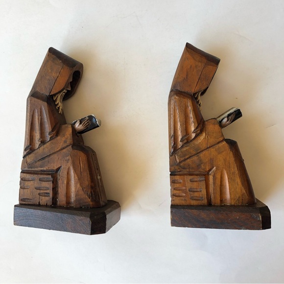 Set of Two Monk Bookends Religious Figural Folk Art - Picture 3 of 9